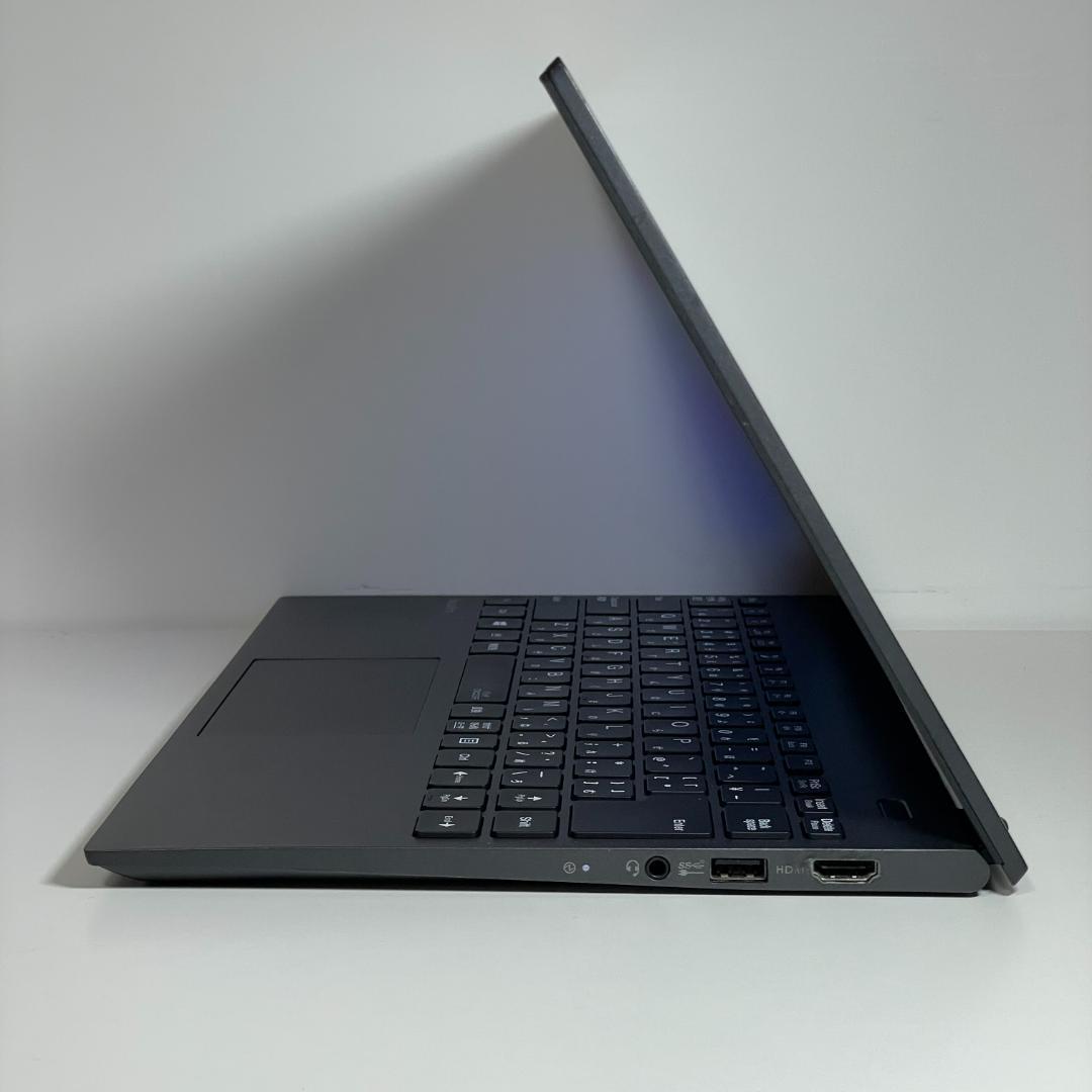 第10世代 i7 NEC メモリ16GB ノートPC 軽量薄型 バッテリー◎