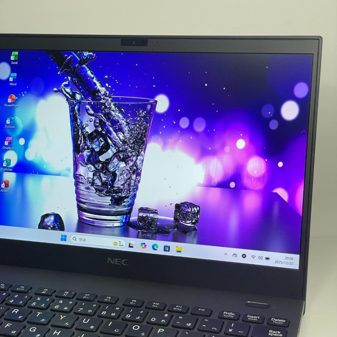 第10世代 i7 NEC メモリ16GB ノートPC 軽量薄型 バッテリー◎