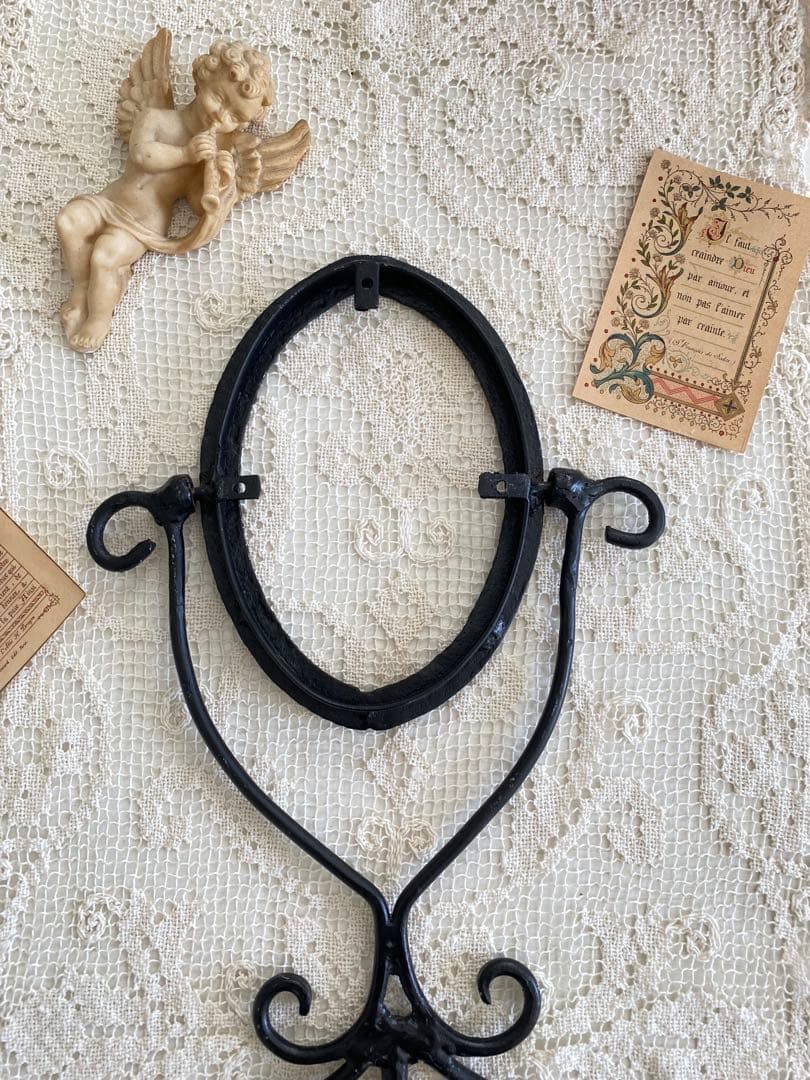 レア フランスアンティーク アイアン製オーバル型 フレーム