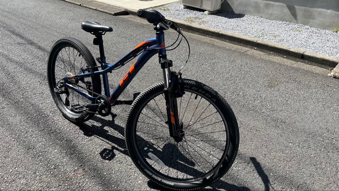 GT マウンテンバイク ストンパープライム24インチ 2020年モデル