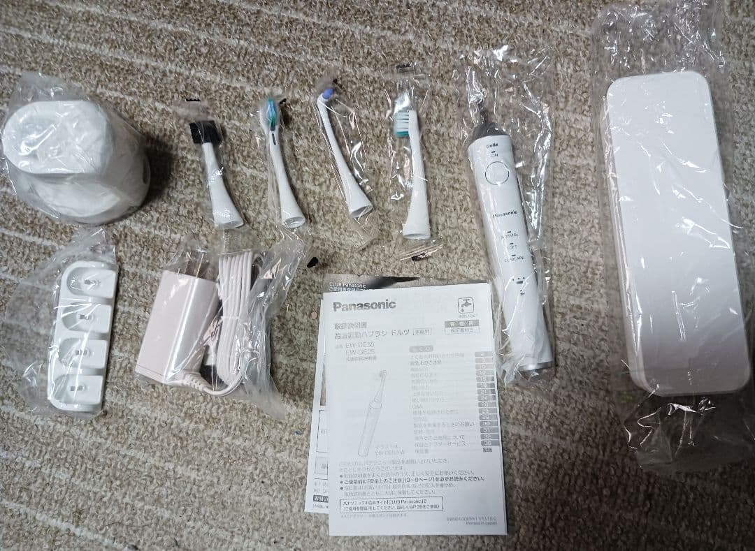 Panasonic 　EW-DE55-W　　電動歯ブラシ 白　未使用品