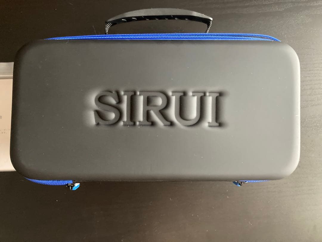 SIRUI Night Walker T1.2 Eマウント24.35.50mm