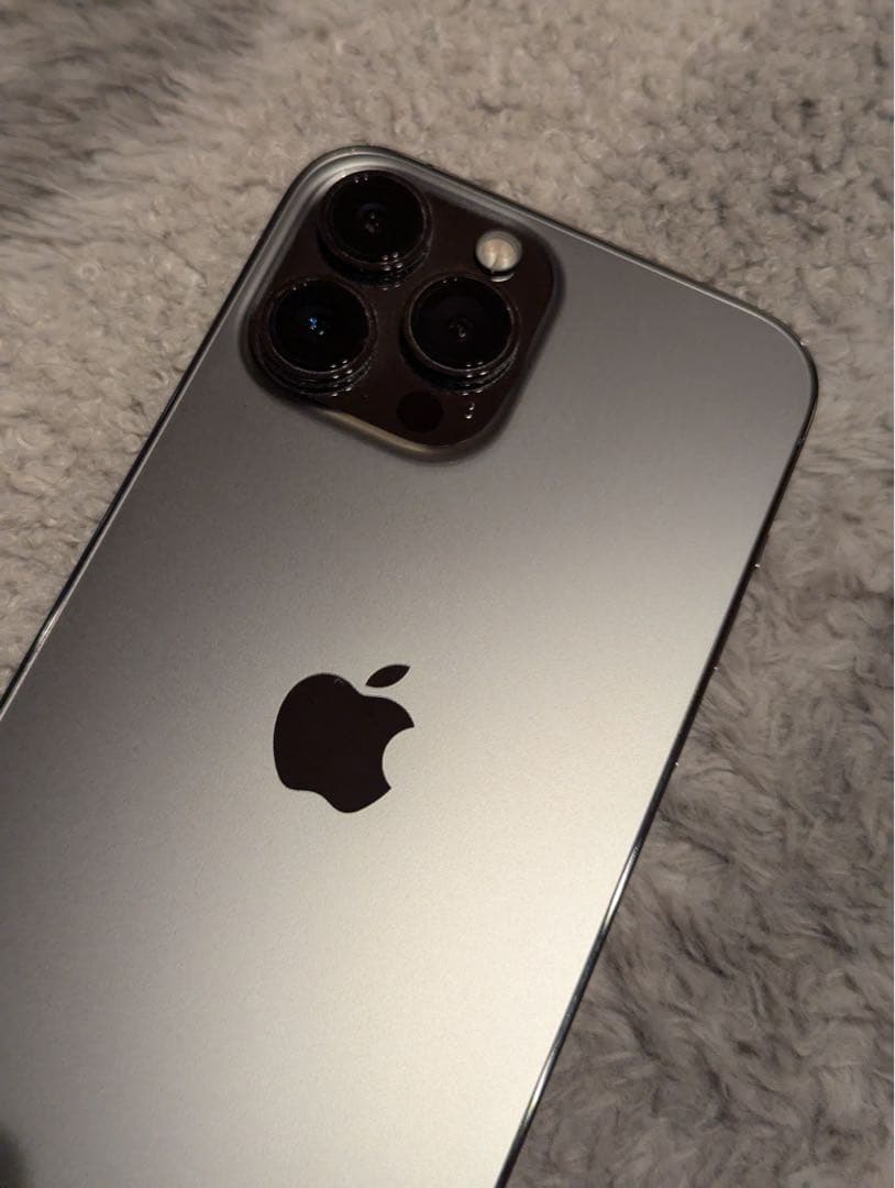 iPhone 13 Pro Max 128GB 本体、SIMフリー　ケース付き