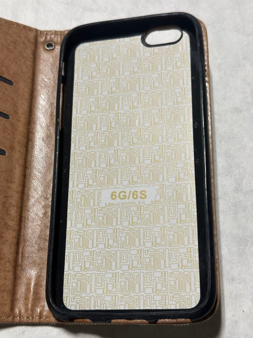 美品 Burberry バーバリー チェック柄手帳型スマホケース 6G 6S