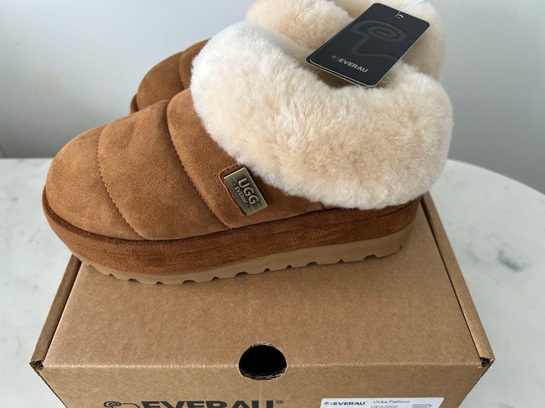 は*。様 新品　UGG エクスプレス　ムートンブーツ　厚底　EU37