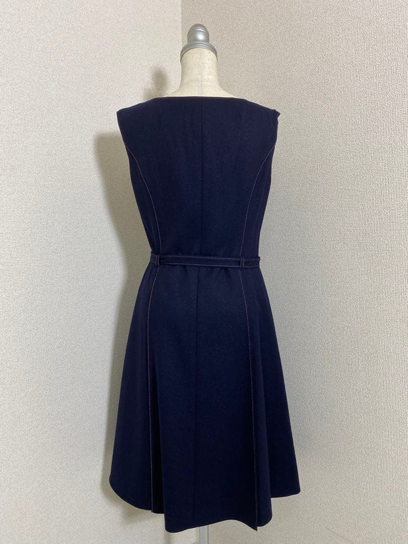 7147. 【極美品】Rene フロントジップ ステッチ ワンピース