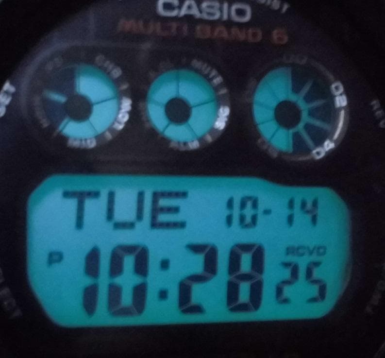 美品！カシオ Gショック GW-6900-1JF 電波ソーラー 3つ目 定番②