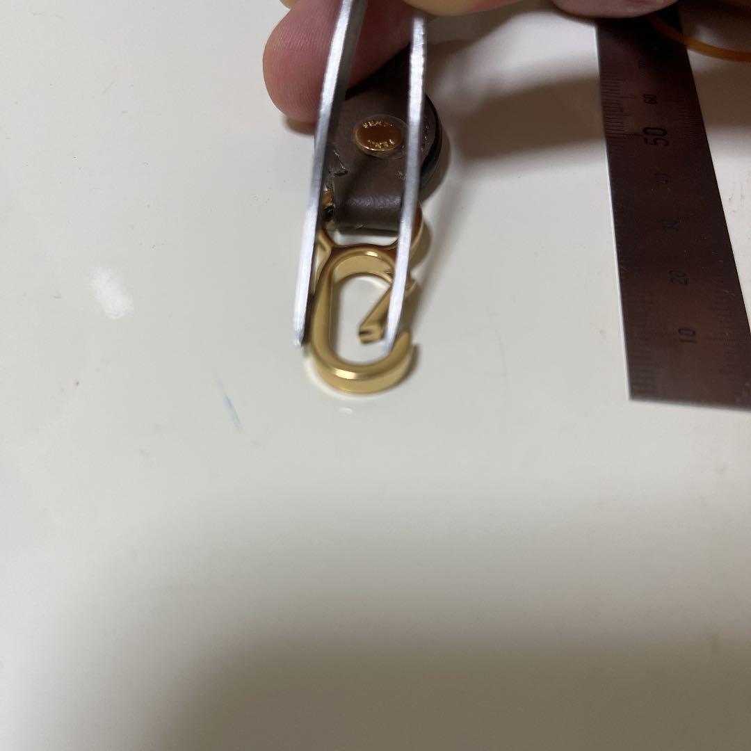 FENDIストラップ