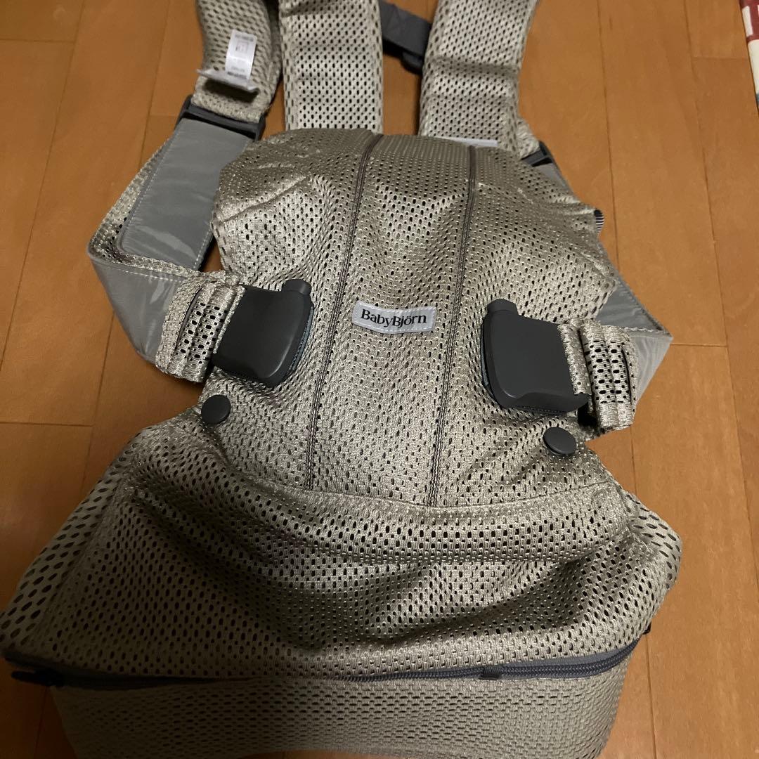 BABYBJÖRN メッシュ抱っこ紐 ベージュ 【新品未使用】