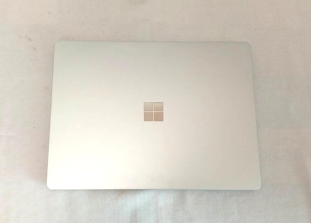 美品 2020年製 12型 タッチパネル Surface Laptop Go