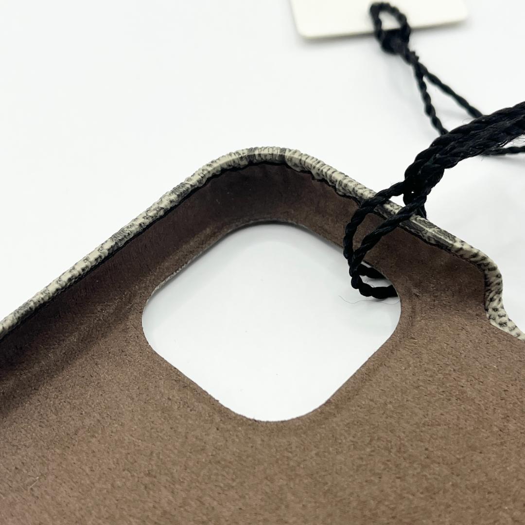 【新品】グッチ GUCCI iPhone13 スマホケース カバー