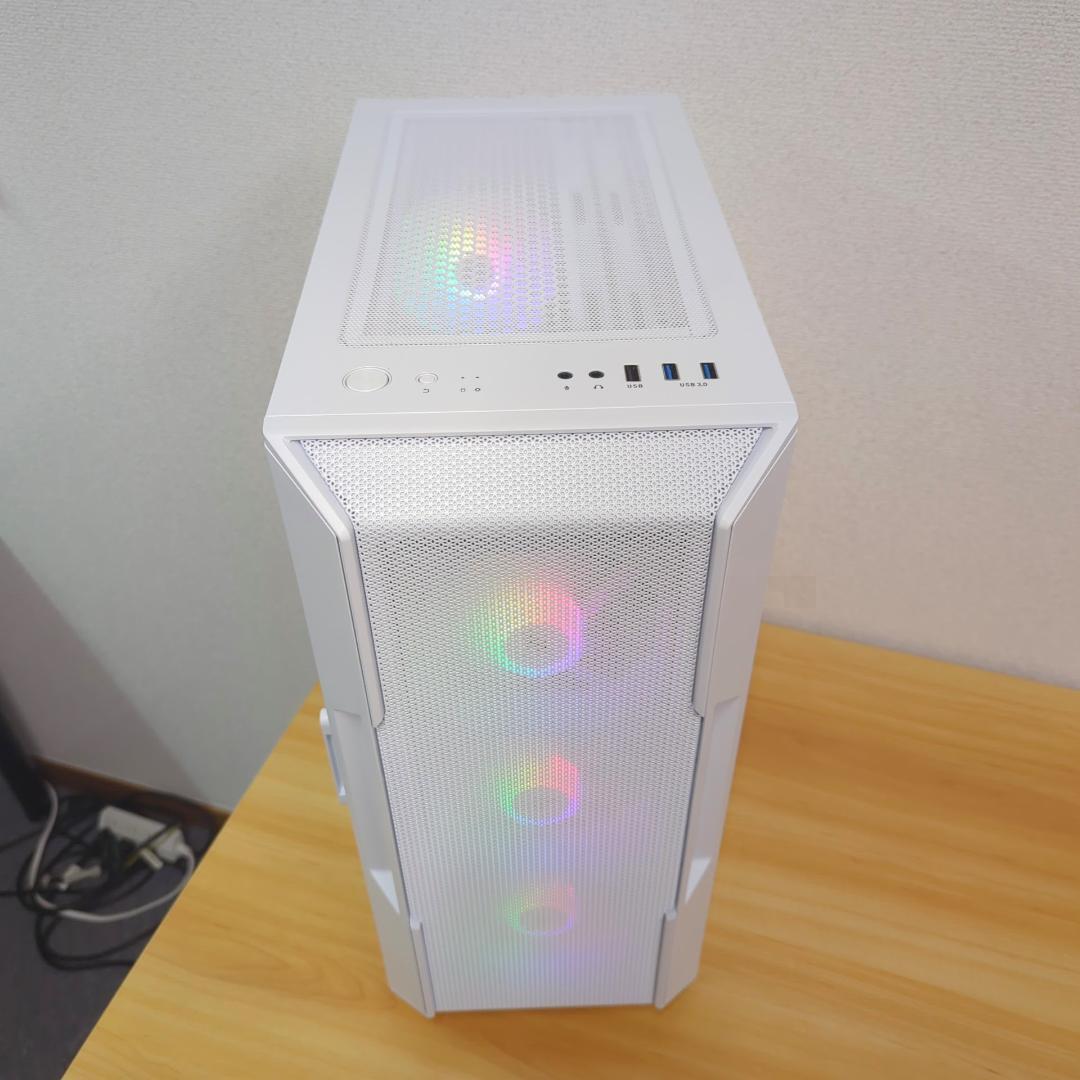 [TITANIUM].白い光る✨ゲーミングPC✨フルセット✨RTX4070