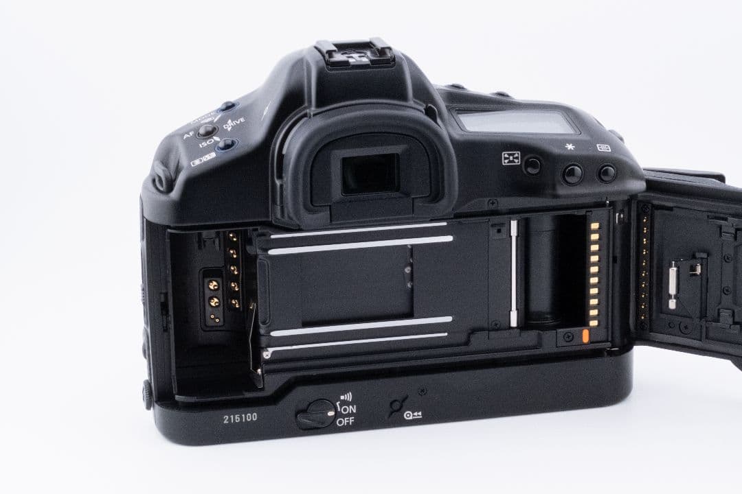 フィルムカメラ Canon EOS-1V