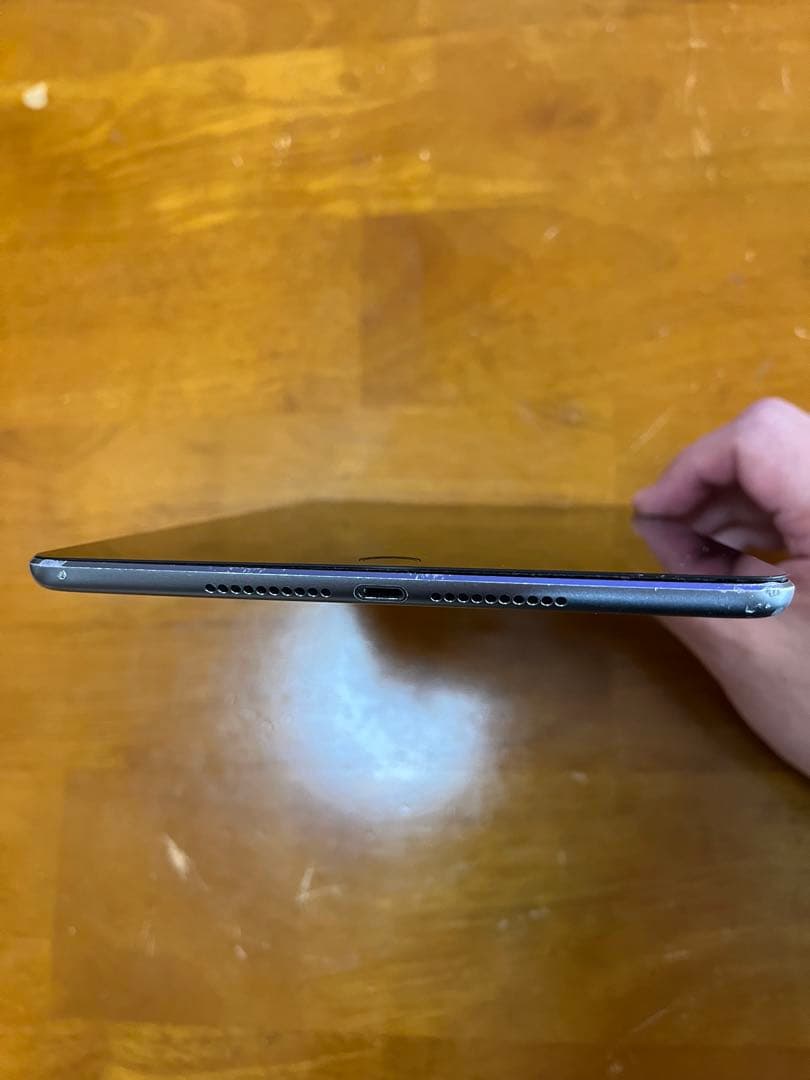 【tom ジャンク】iPad mini 5 Wi-Fi+cellular