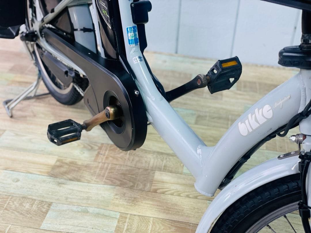 2851ブリヂストン8.9アンペア3人乗り対応子供乗せ　電動アシスト自転車