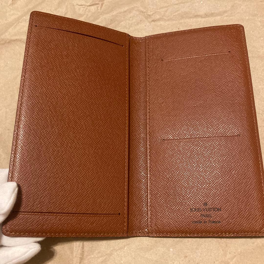 ルイ・ヴィトン　手帳カバー