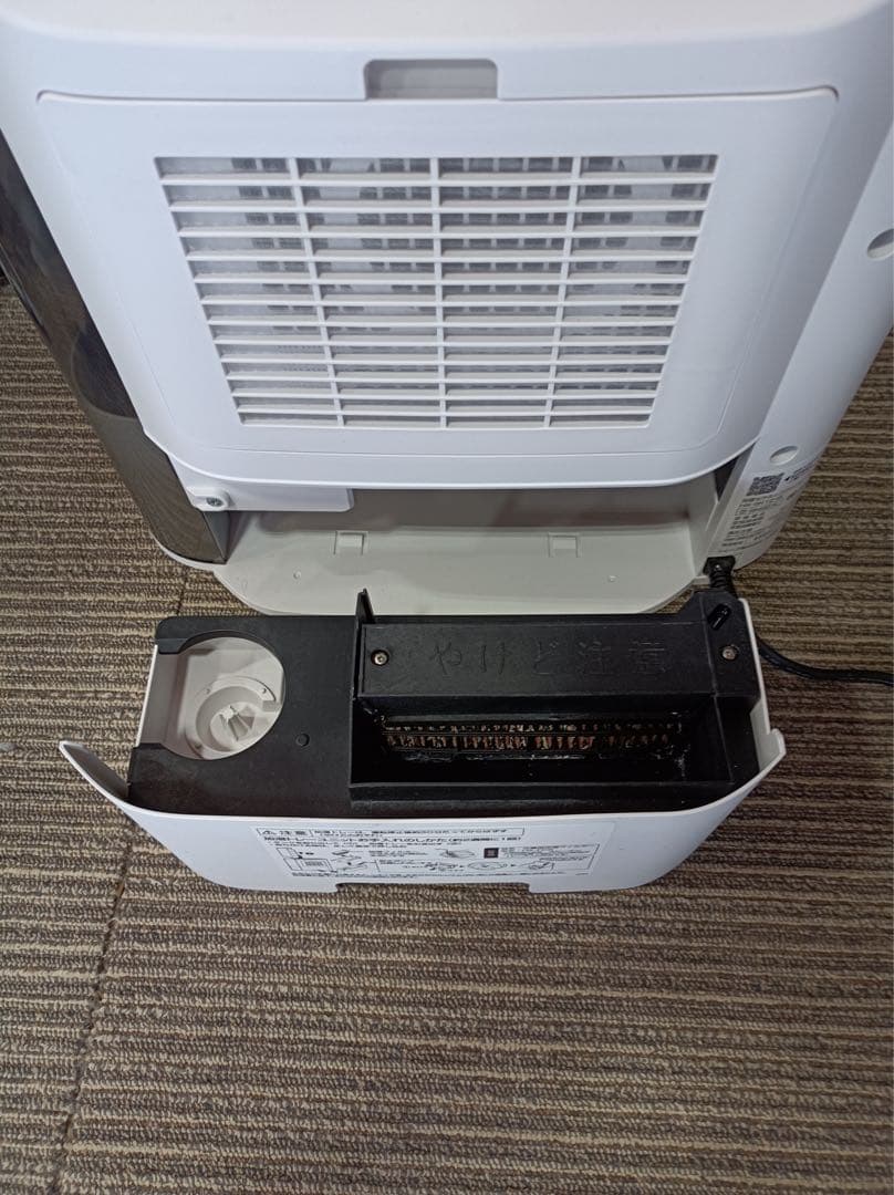 [八6795] シャープ 2024年製 加湿セラミックファンヒーター