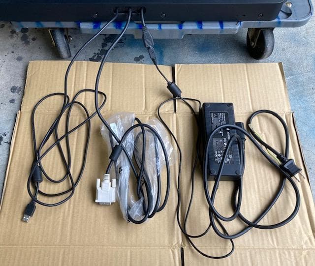 Wacom 液晶ペンタブ Cintiq 24HD DTK-2400 さらに値下げ