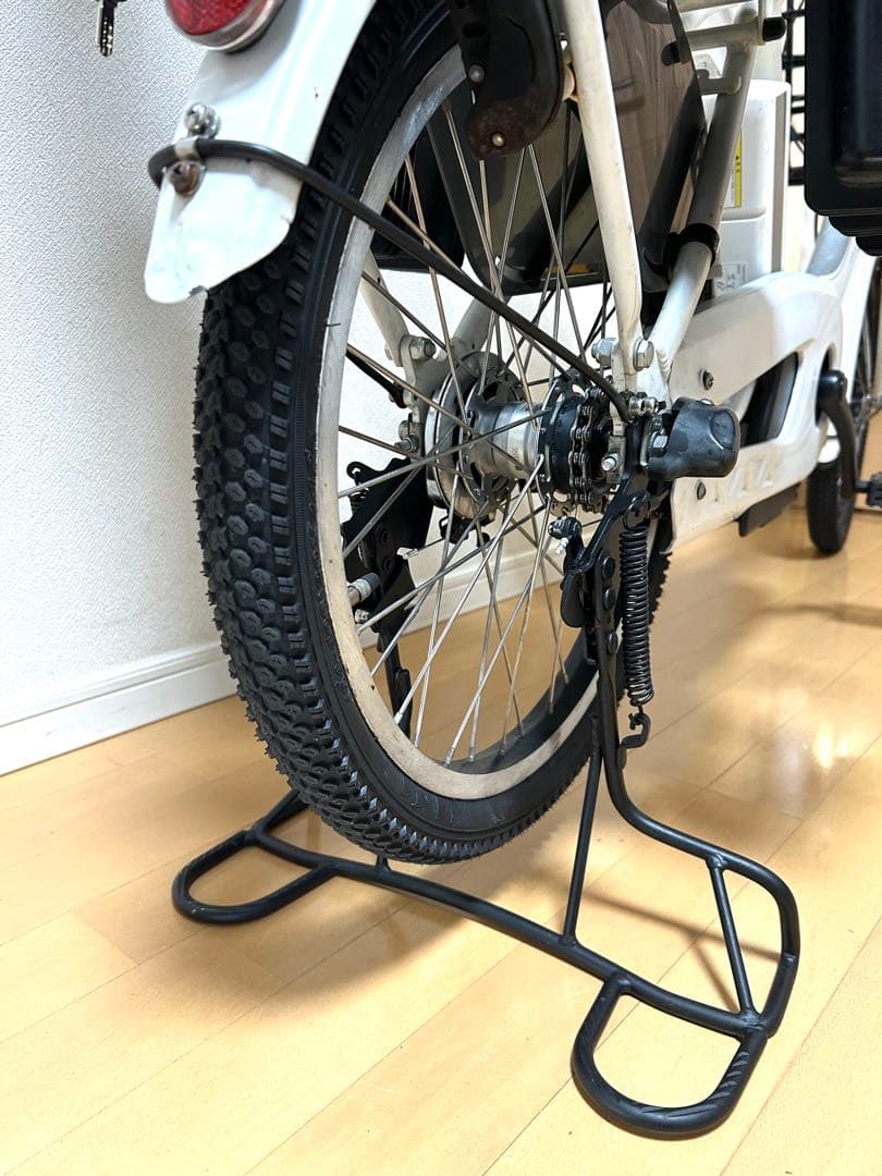 電動自転車　横浜　ヤマハパスバビーUN 20インチ 12.3Ah前後タイヤ新品