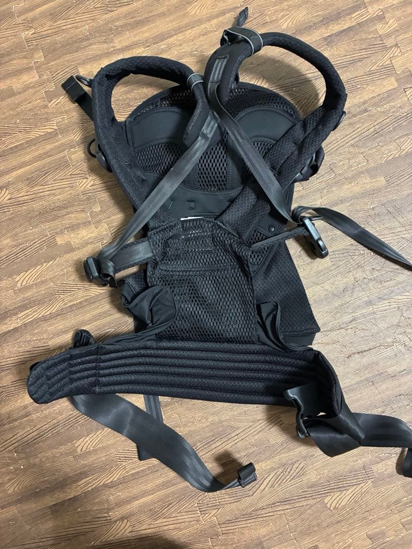 〈美品♪〉エアバギーベビーキャリア　抱っこひも　ベーシックプラス