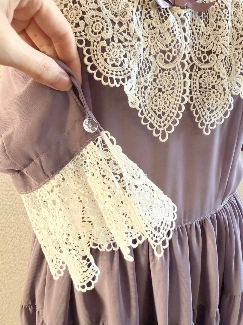 Innocent World 〈野に咲く薔薇のワンピース〉