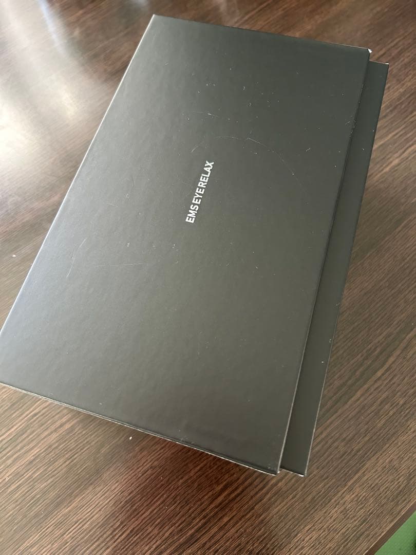 美品 NIPLUX EMS EYE RELAX 目元マッサージャー