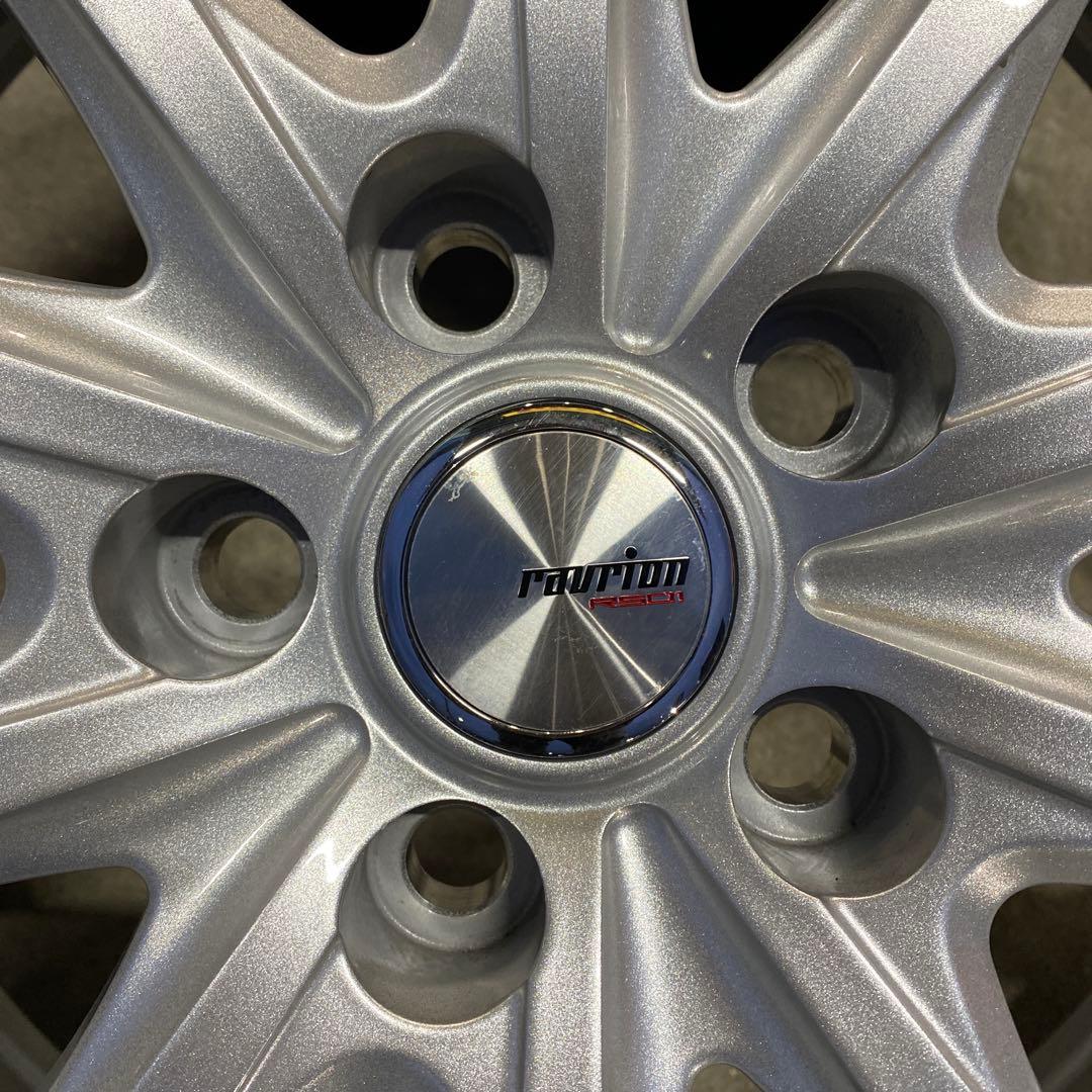 中古バリ溝‼️グッドイヤースタッドレスセット215/50R18ヤリスクロス