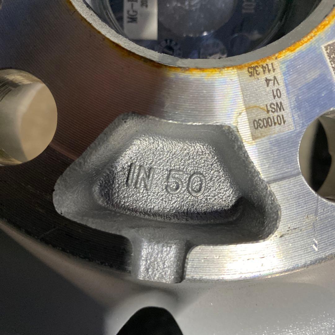 中古バリ溝‼️グッドイヤースタッドレスセット215/50R18ヤリスクロス