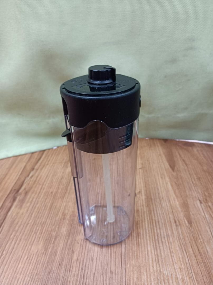 都《XXAXN》ネスプレッソ　プロ　コーヒーメーカーエスプレッソ　F456PR