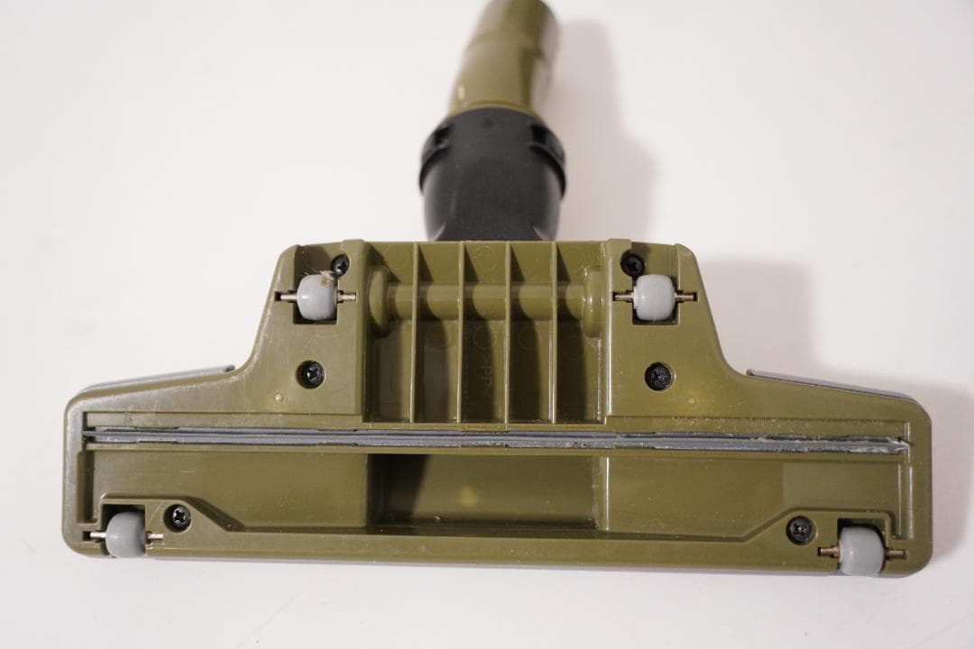 マキタ 18v充電式クリーナ サイクロン一体式 オリーブ CL286FDZO