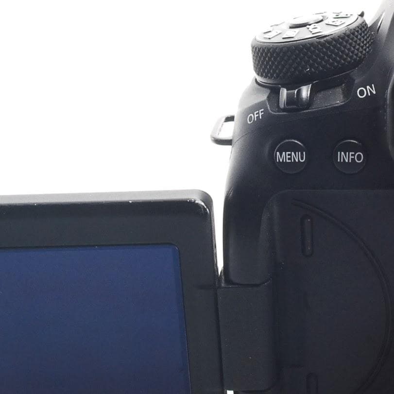 Canon EOS 6D mark II✨トリプルレンズ　一眼レフ　スマホ転送