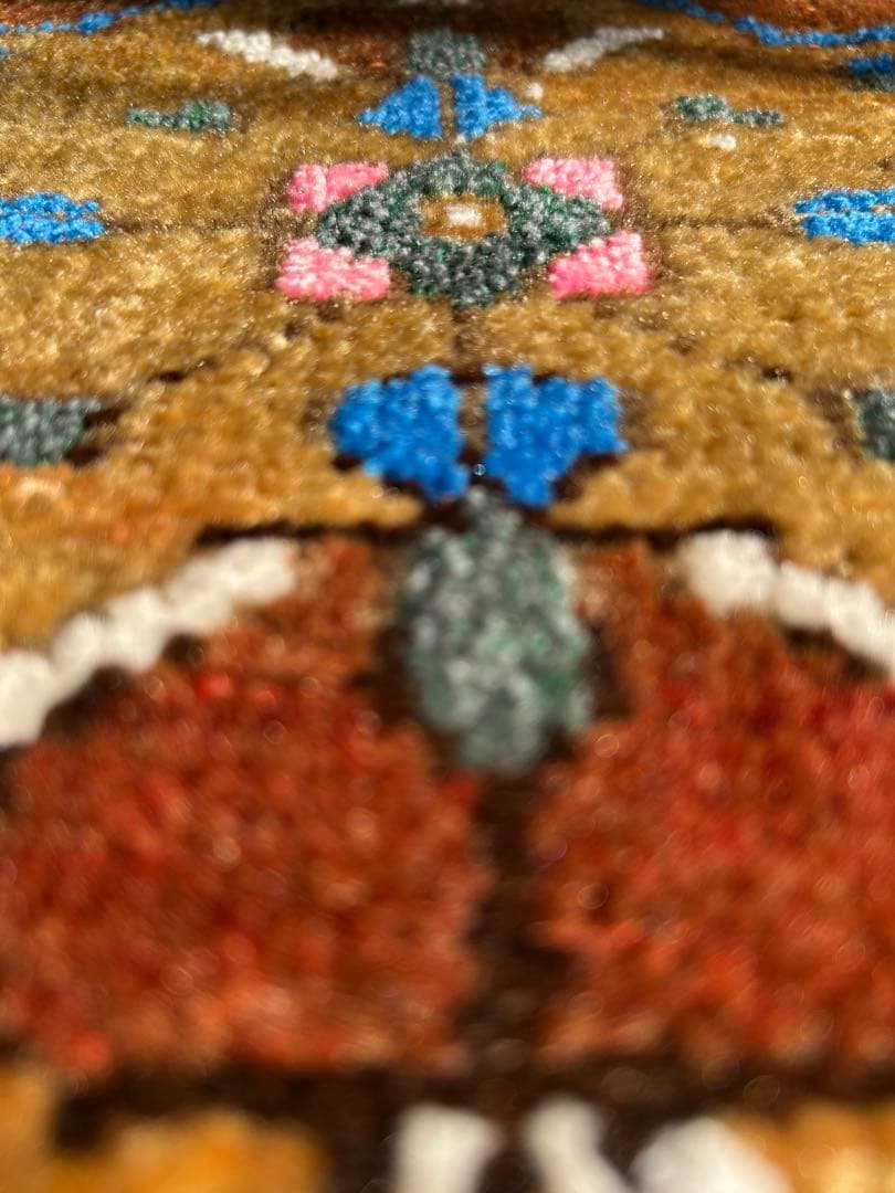レア柄　トルコ　ヴィンテージ　ラグ　トルコラグ　ウール　モコモコ