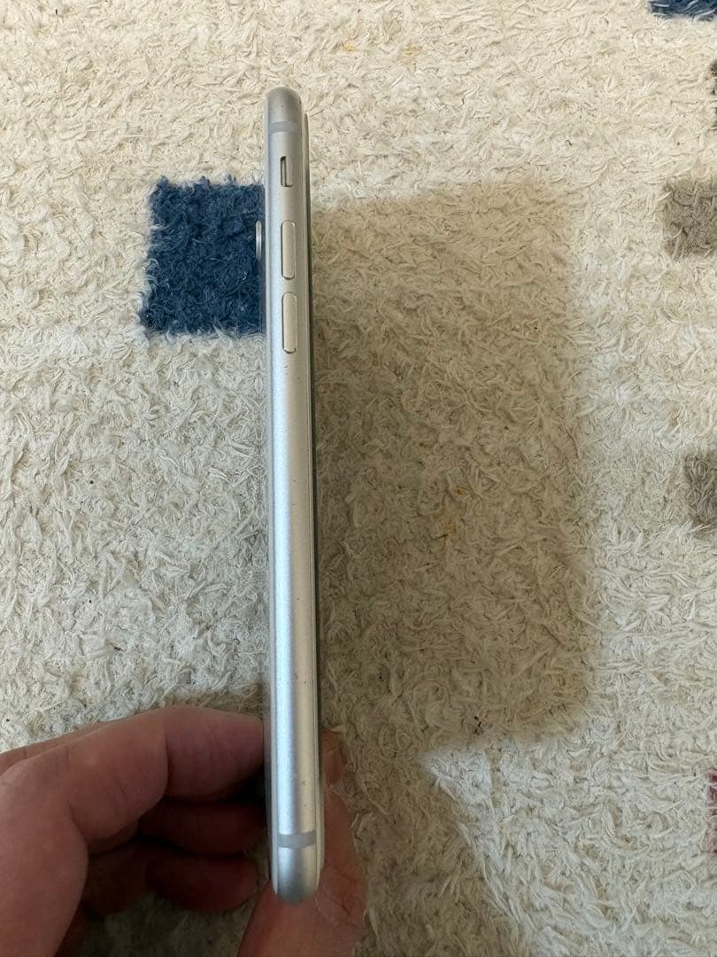 スマートフォン本体 Apple iPhone8 64GB