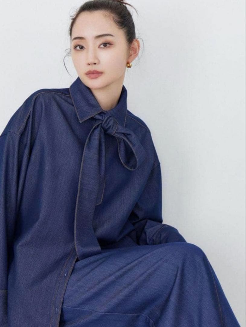 【美品】 ラグナムーン　柳橋唯コラボ　ワイドスリーブタイネック シャツ