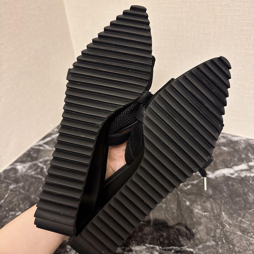 専用。新品YELLOスニーカーミュール パンプスヒール ブラック