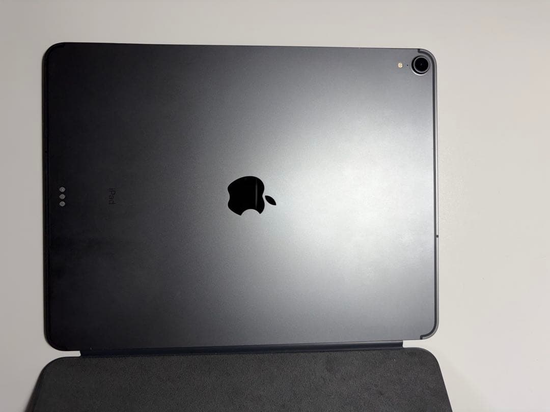 iPad Pro 12.9 3世代 256GB cellular SIMフリー