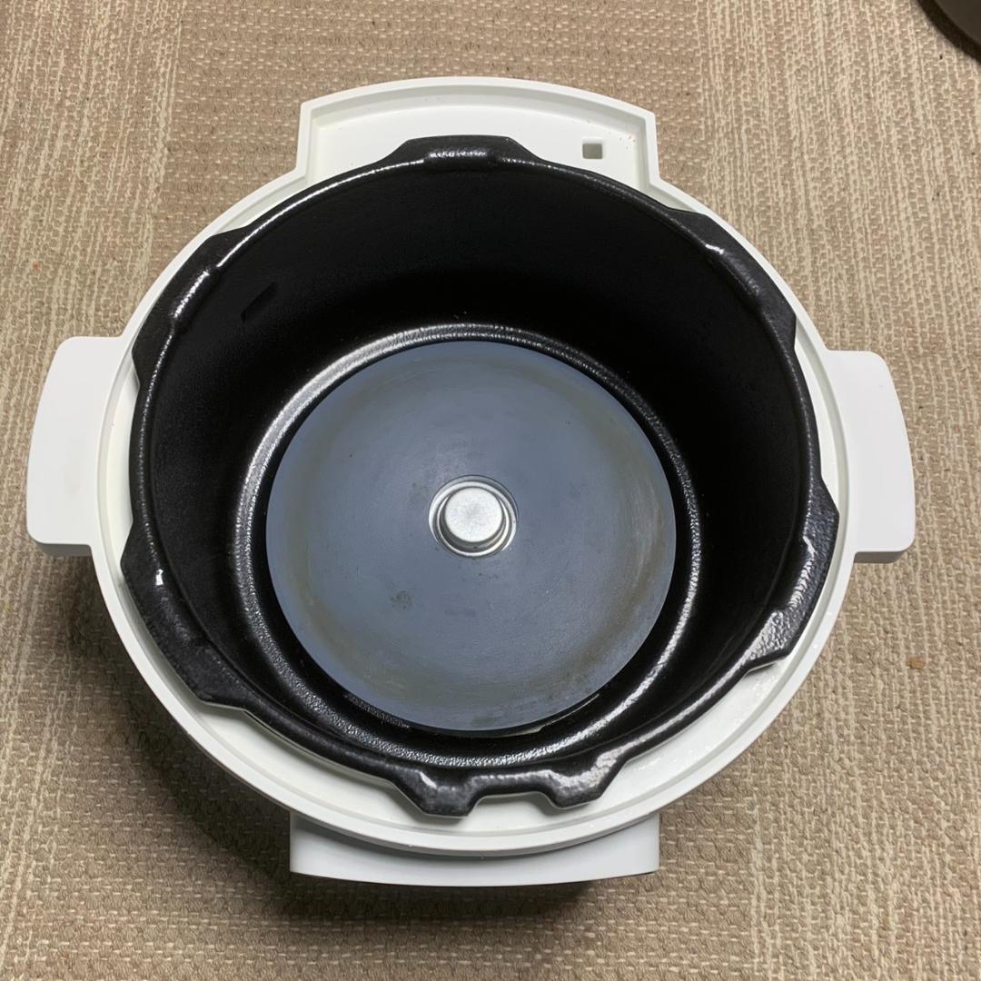 K165 アイリスオーヤマ 電気圧力鍋 2021年 PC-MA4-W