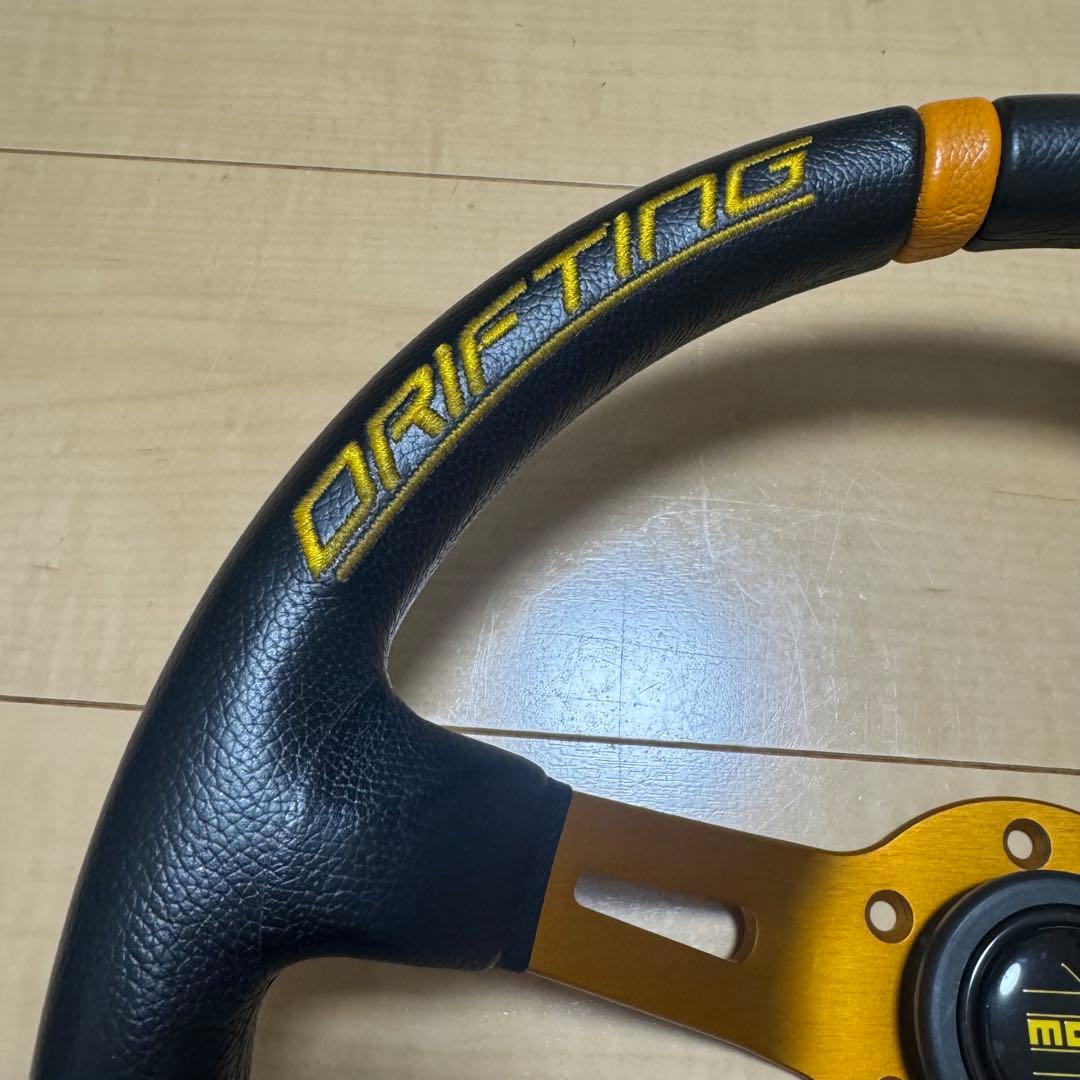 ク*9様 MOMOドリフティングステアリング