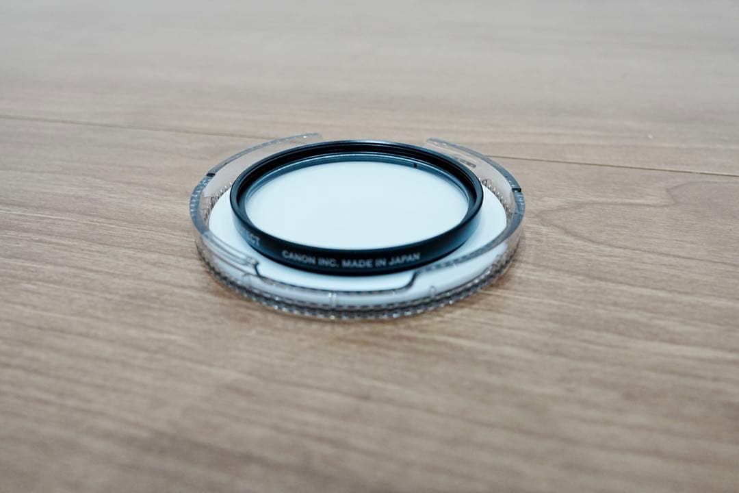 RF35mm F1.8 マクロ IS STM レンズフード・フィルター付き