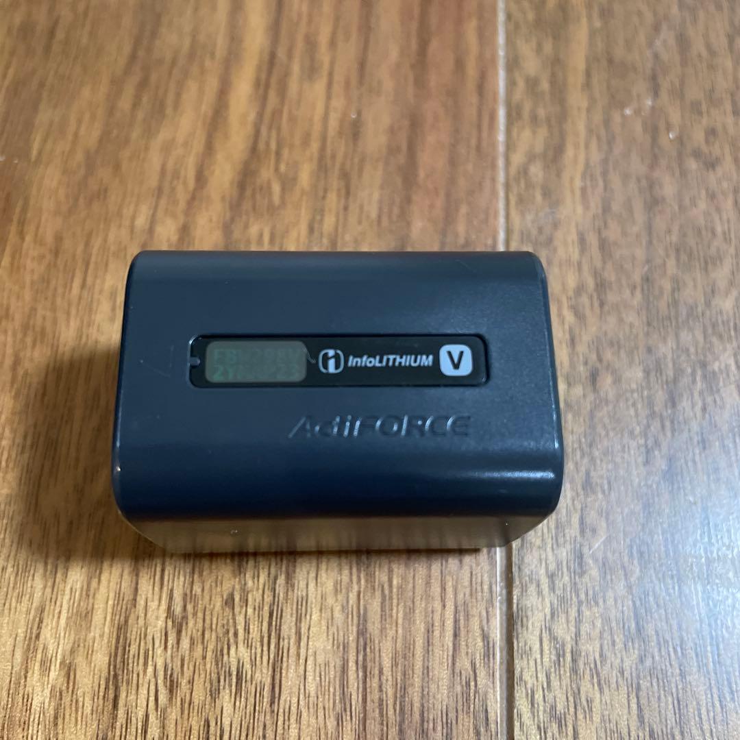 美品　デジタルカメラ　SONY HDR-CX670 黒　ブラック　バッテリー付き