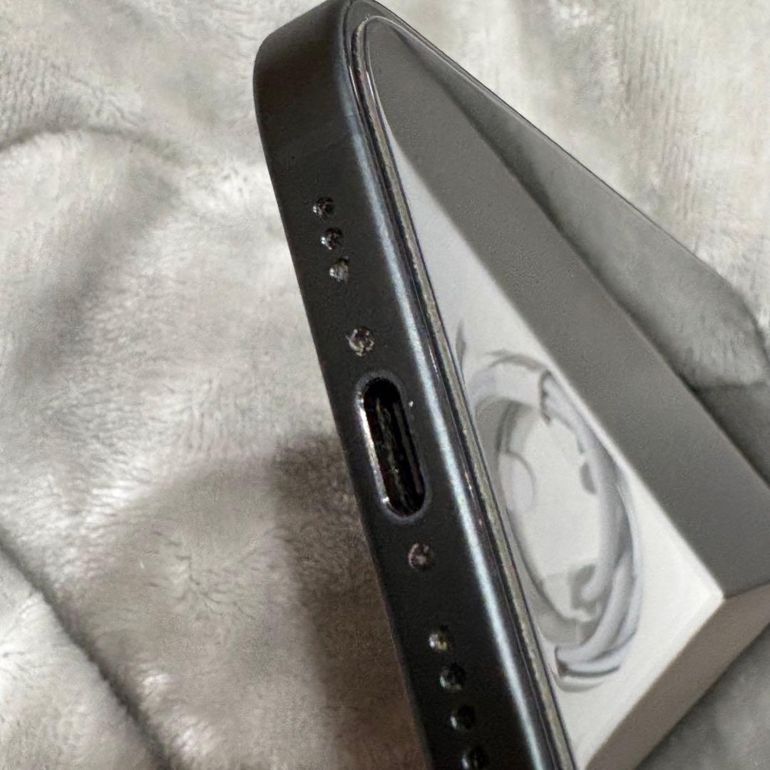 T*o様 Apple iPhone 15 本体 充電ケーブル付き＆nimasoフ