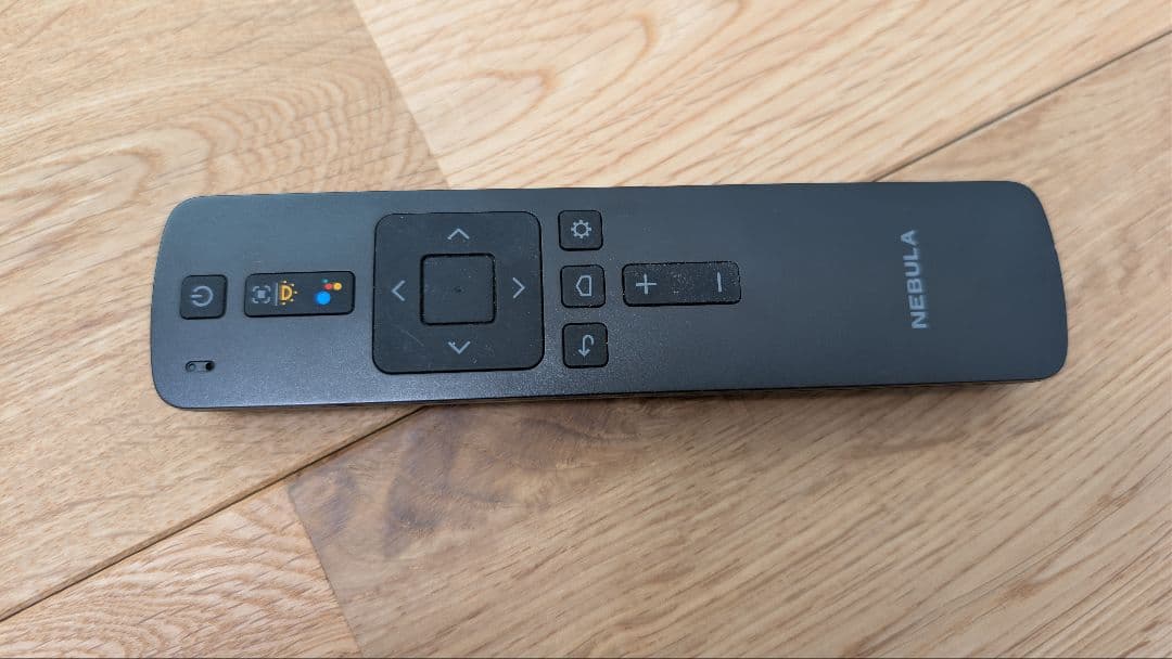 【美品】Anker Nebula Nova 天井プロジェクター　箱付属品あり