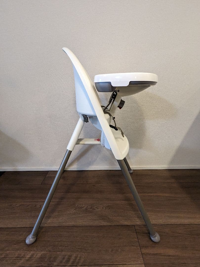 【値下げ】ベビービョルン ハイチェア　ホワイト×グレー　２セット