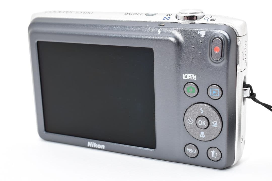 Nikon coolpix S3400 シルバー