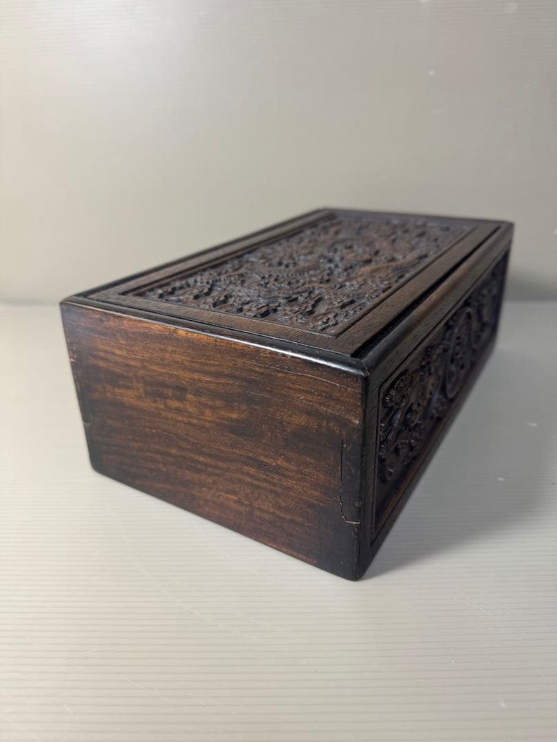 2373 古美術品　細密彫　龍文　木箱　首飾箱　時代物