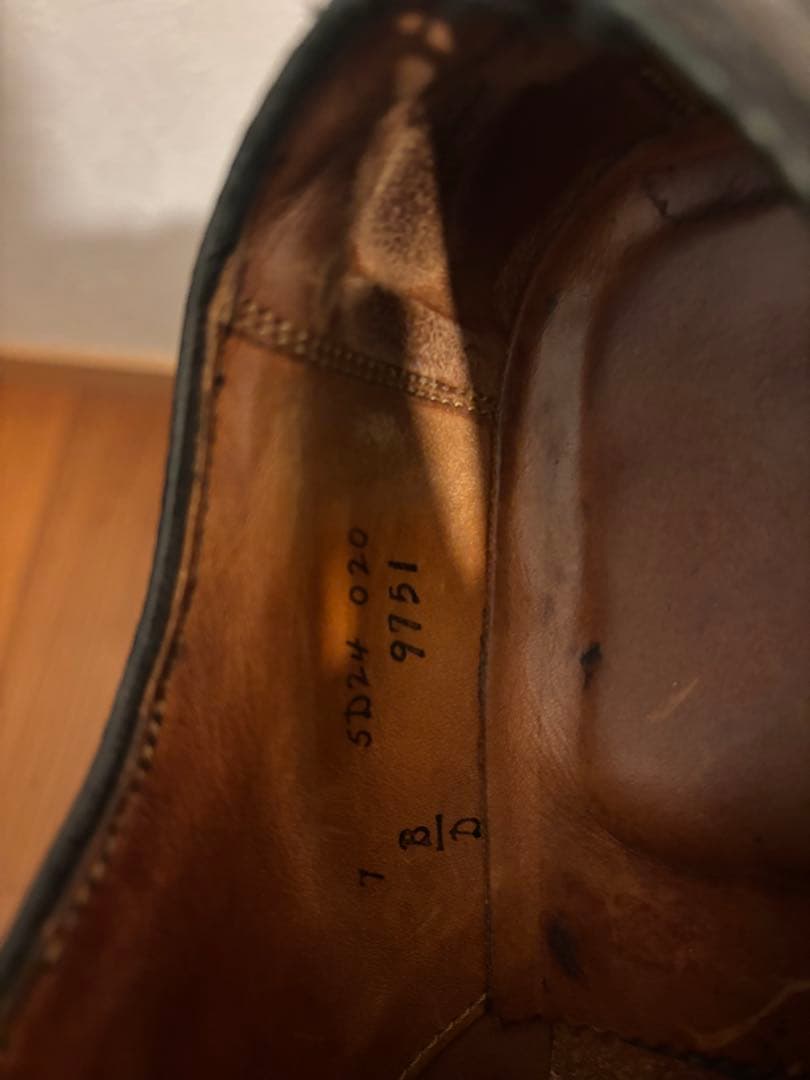 Alden ブラックウィングチップレザーシューズ