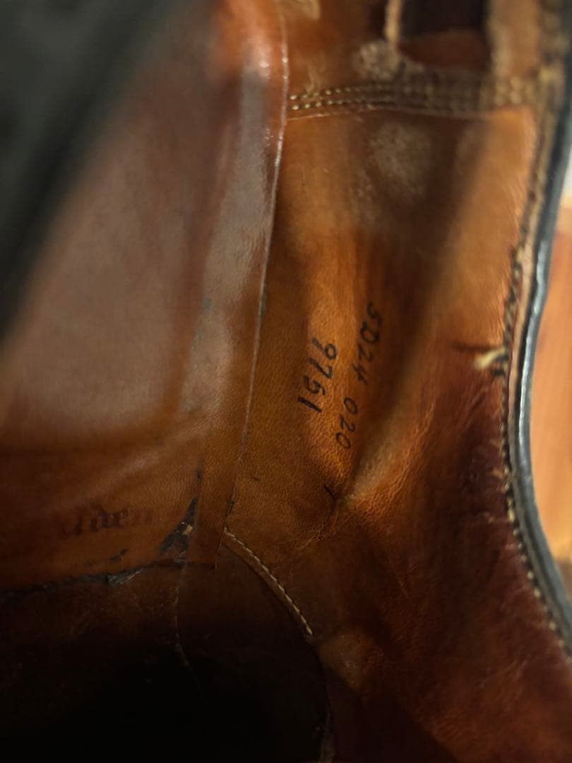 Alden ブラックウィングチップレザーシューズ