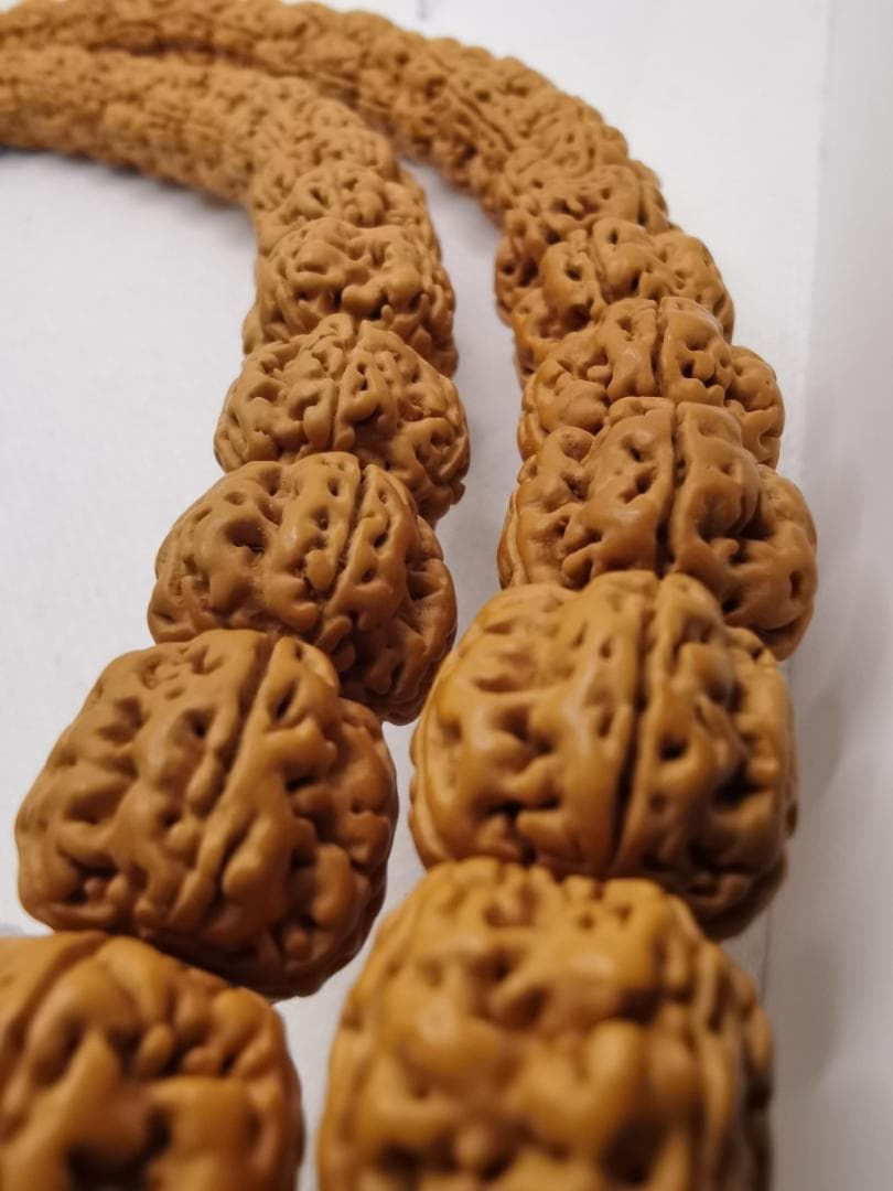 【高級品】文玩 形揃い ルドラクシャ 金剛菩提108数珠 念珠 14mm 超大玉