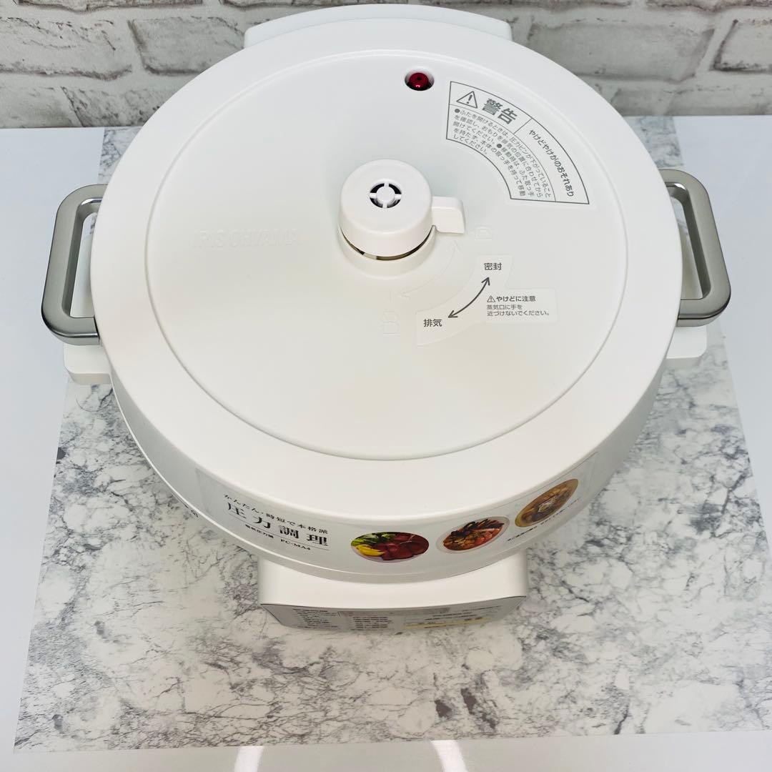 【新品未使用】アイリスオーヤマ 電気圧力鍋 PC-MA4-W 4.0L