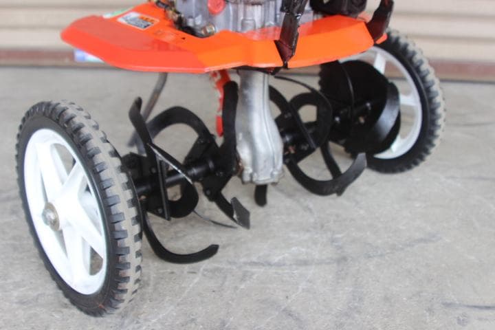 管理機・耕運機　クボタ　ミディー　TMA25　移動輪付　自宅発送可　A9160